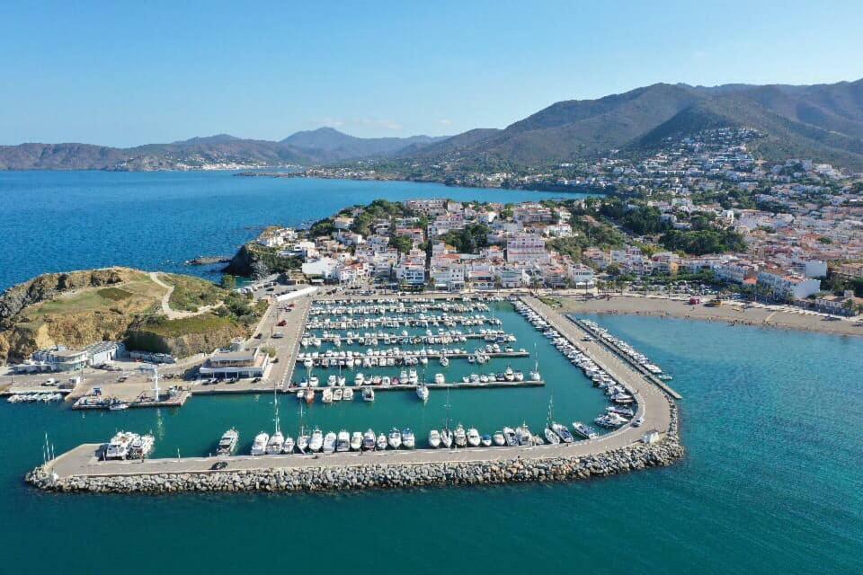 Port De Llanca , La Miranda Apartment Bagian luar foto